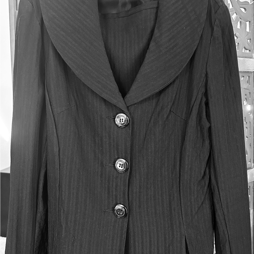 T Milano 2 PieceShirt & Black Blazer Classic Tailored Suit Jacket